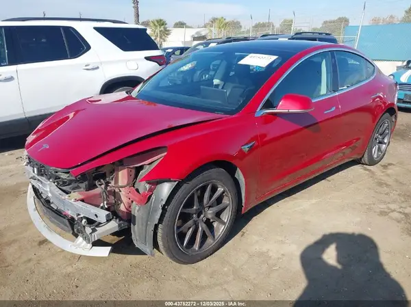 5YJ3E1EA5JF045962 2018 TESLA MODEL 3 - Image 2