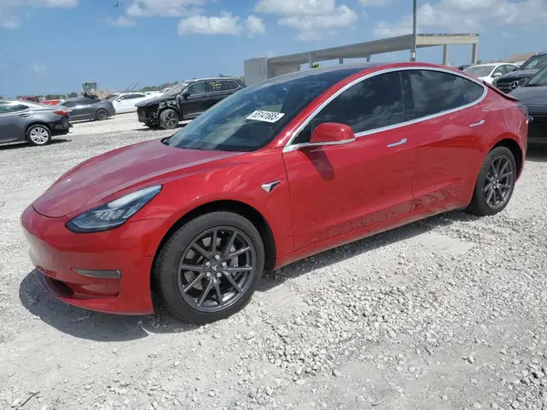 5YJ3E1EA5JF046027 2018 TESLA MODEL 3 - Image 1