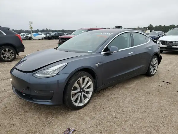 5YJ3E1EA5JF046478 2018 TESLA MODEL 3 - Image 1