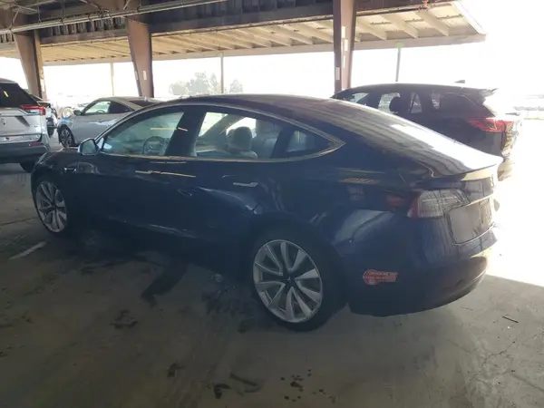 5YJ3E1EA5JF047193 2018 TESLA MODEL 3 - Image 2