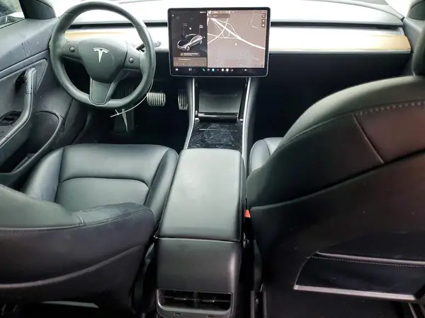 5YJ3E1EA5JF047467 2018 TESLA MODEL 3 - Image 8