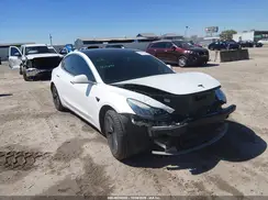 5YJ3E1EA5JF047694 2018 TESLA MODEL 3