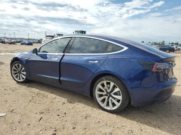 5YJ3E1EA5JF048893 2018 TESLA MODEL 3 - Image 2