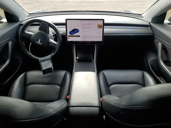 5YJ3E1EA5JF048893 2018 TESLA MODEL 3 - Image 8