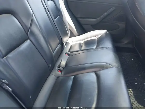 5YJ3E1EA5JF049736 2018 TESLA MODEL 3 - Image 8