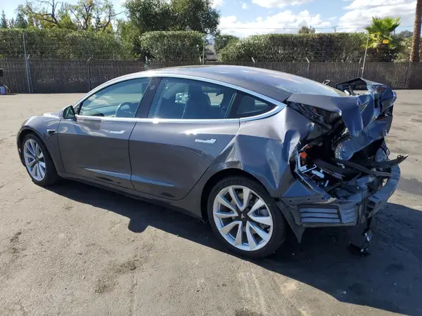 5YJ3E1EA5JF049865 2018 TESLA MODEL 3 - Image 2