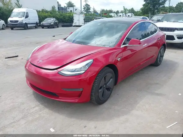 5YJ3E1EA5JF051678 2018 TESLA MODEL 3 - Image 2