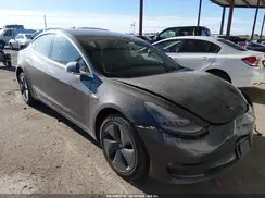 5YJ3E1EA5JF052720 2018 TESLA MODEL 3