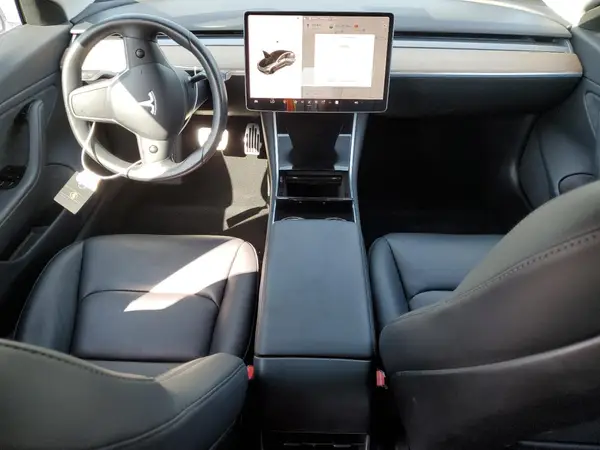 5YJ3E1EA5JF052829 2018 TESLA MODEL 3 - Image 8