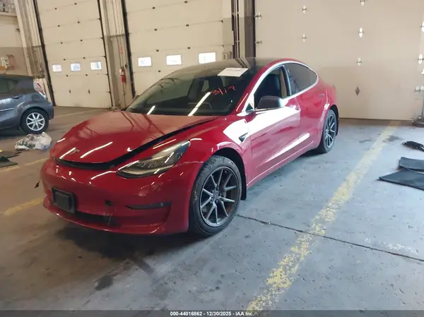 5YJ3E1EA5JF057495 2018 TESLA MODEL 3 - Image 2