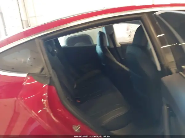 5YJ3E1EA5JF057495 2018 TESLA MODEL 3 - Image 8