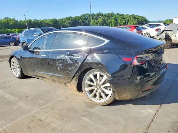 5YJ3E1EA5JF060171 2018 TESLA MODEL 3 - Image 2