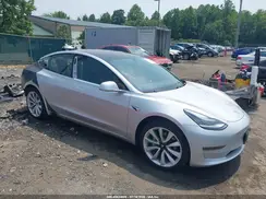 5YJ3E1EA5JF060865 2018 TESLA MODEL 3
