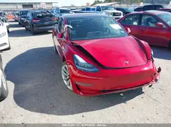 5YJ3E1EA5JF061675 2018 TESLA MODEL 3