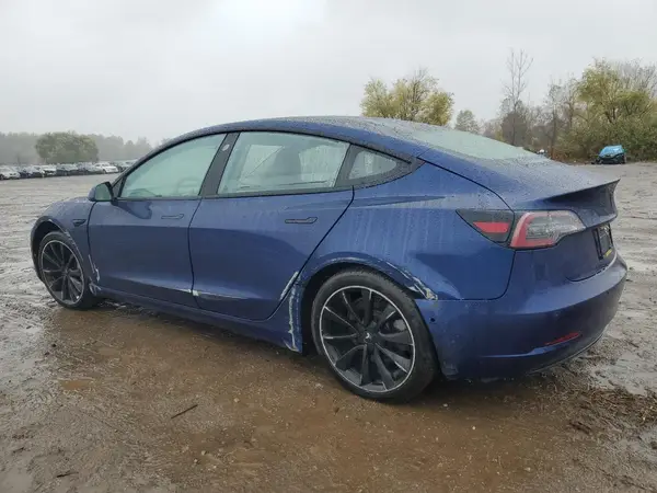 5YJ3E1EA5JF076421 2018 TESLA MODEL 3 - Image 2