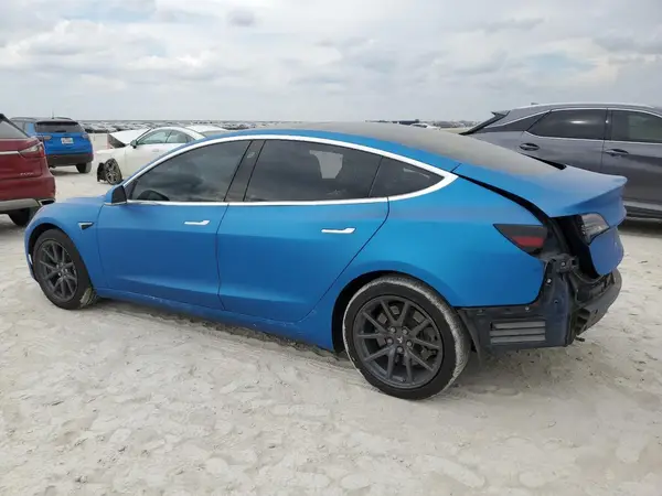 5YJ3E1EA5JF076791 2018 TESLA MODEL 3 - Image 2