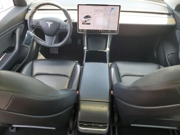 5YJ3E1EA5JF076838 2018 TESLA MODEL 3 - Image 8