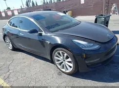 5YJ3E1EA5JF078346 2018 TESLA MODEL 3
