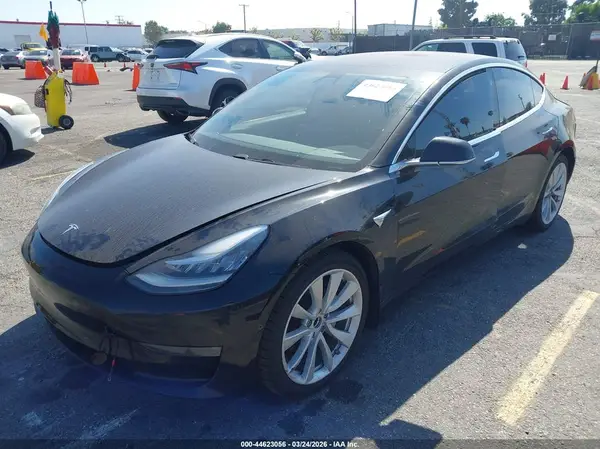 5YJ3E1EA5JF078346 2018 TESLA MODEL 3 - Image 2