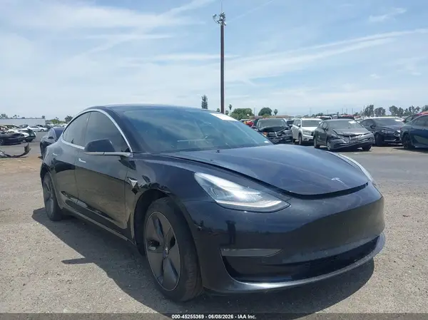 5YJ3E1EA5JF089167 2018 TESLA MODEL 3 - Image 1