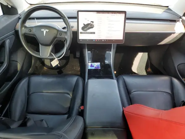 5YJ3E1EA5JF089489 2018 TESLA MODEL 3 - Image 8