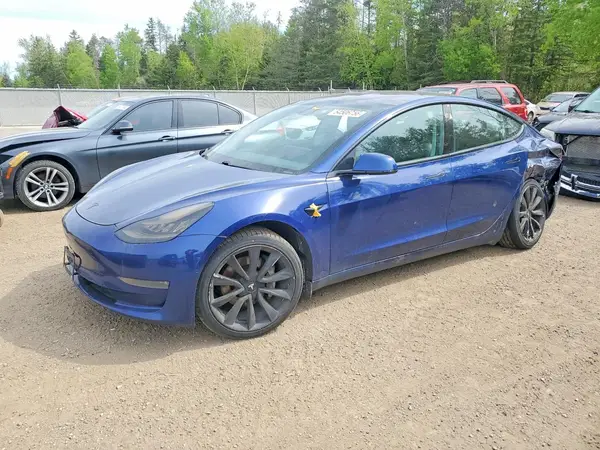 5YJ3E1EA5JF095826 2018 TESLA MODEL 3 - Image 1