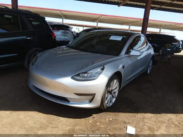 5YJ3E1EA5JF098466 2018 TESLA MODEL 3 - Image 2