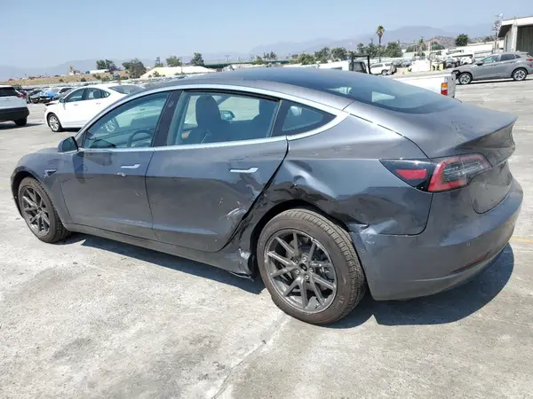 5YJ3E1EA5JF101589 2018 TESLA MODEL 3 - Image 2