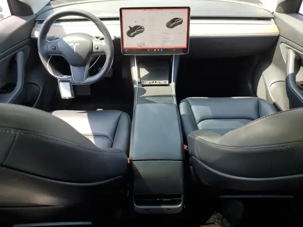 5YJ3E1EA5JF101589 2018 TESLA MODEL 3 - Image 8