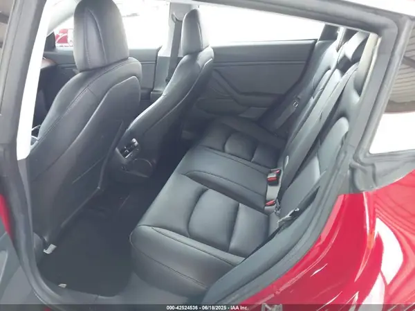 5YJ3E1EA5JF102743 2018 TESLA MODEL 3 - Image 8