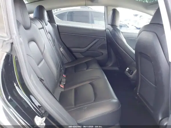 5YJ3E1EA5JF109014 2018 TESLA MODEL 3 - Image 8