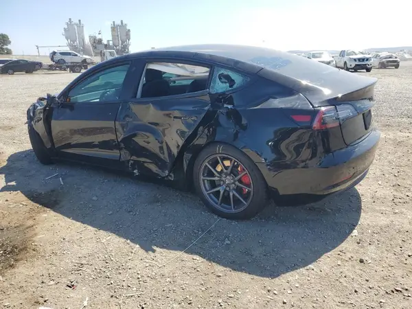 5YJ3E1EA5JF152087 2018 TESLA MODEL 3 - Image 2