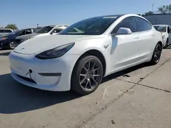 5YJ3E1EA5JF153059 2018 TESLA MODEL 3
