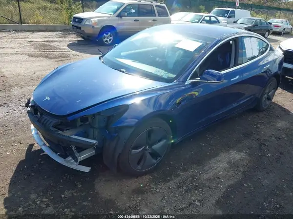 5YJ3E1EA5JF154356 2018 TESLA MODEL 3 - Image 2