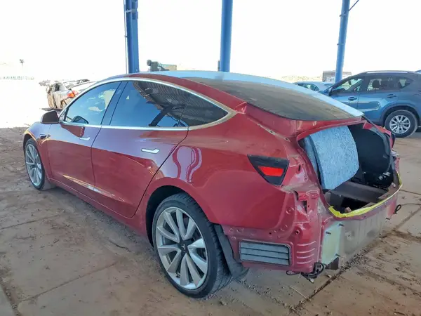 5YJ3E1EA5JF154986 2018 TESLA MODEL 3 - Image 2