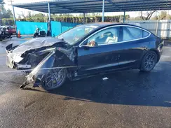 5YJ3E1EA5JF157404 2018 TESLA MODEL 3