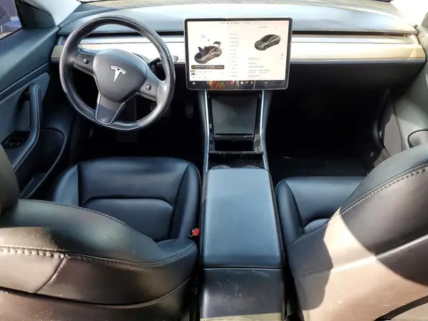 5YJ3E1EA5JF157967 2018 TESLA MODEL 3 - Image 8