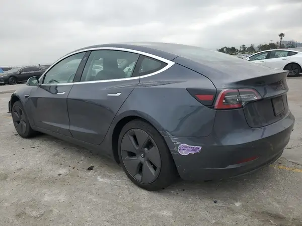 5YJ3E1EA5JF158388 2018 TESLA MODEL 3 - Image 2