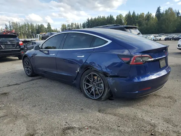 5YJ3E1EA5JF161050 2018 TESLA MODEL 3 - Image 2