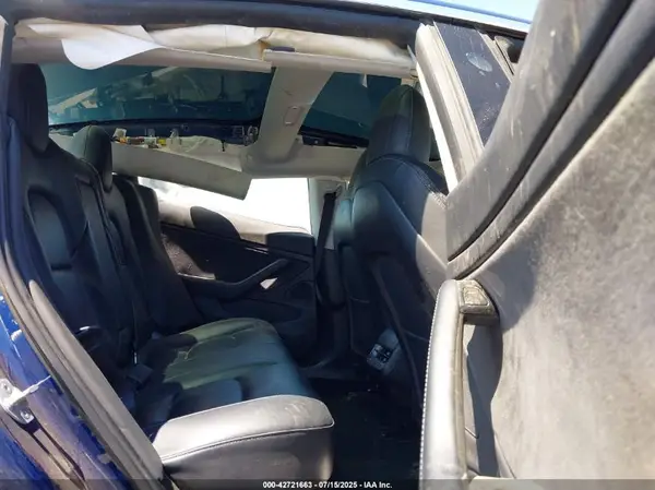 5YJ3E1EA5JF161095 2018 TESLA MODEL 3 - Image 8