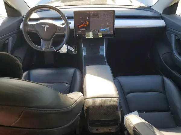 5YJ3E1EA5JF161744 2018 TESLA MODEL 3 - Image 8