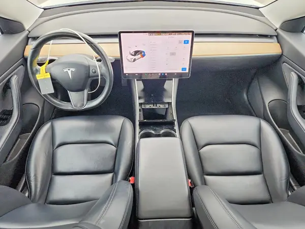 5YJ3E1EA5JF161808 2018 TESLA MODEL 3 - Image 8