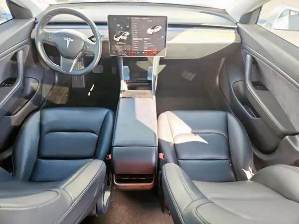 5YJ3E1EA5JF162344 2018 TESLA MODEL 3 - Image 8