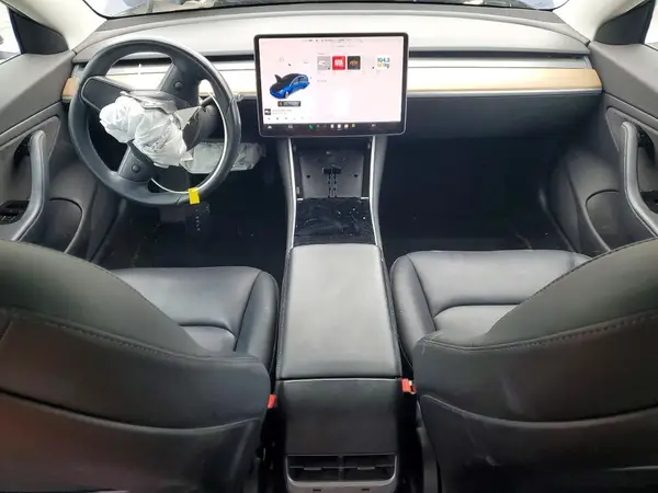 5YJ3E1EA5JF164479 2018 TESLA MODEL 3 - Image 8