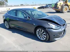 5YJ3E1EA5JF169052 2018 TESLA MODEL 3