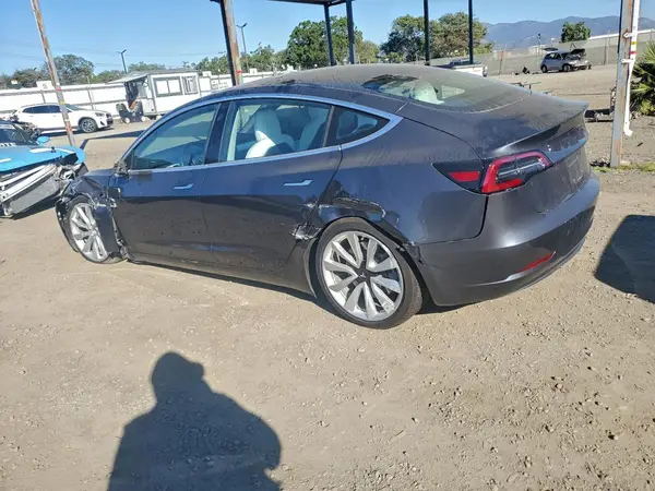 5YJ3E1EA5JF169066 2018 TESLA MODEL 3 - Image 2
