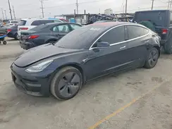 5YJ3E1EA5JF171853 2018 TESLA MODEL 3