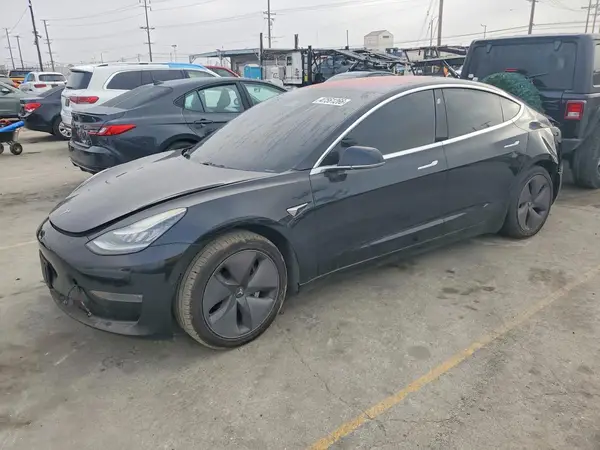 5YJ3E1EA5JF171853 2018 TESLA MODEL 3 - Image 1
