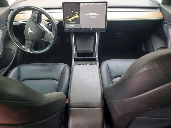 5YJ3E1EA5JF171853 2018 TESLA MODEL 3 - Image 8