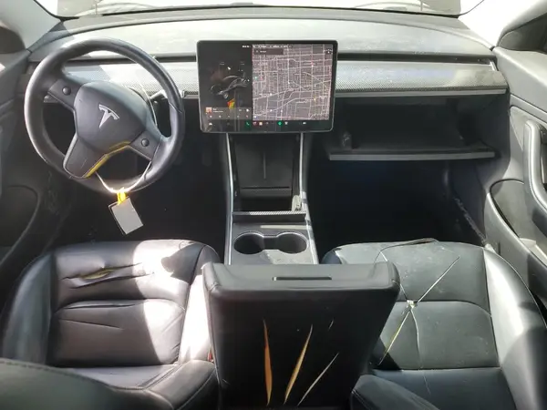 5YJ3E1EA5JF172355 2018 TESLA MODEL 3 - Image 8
